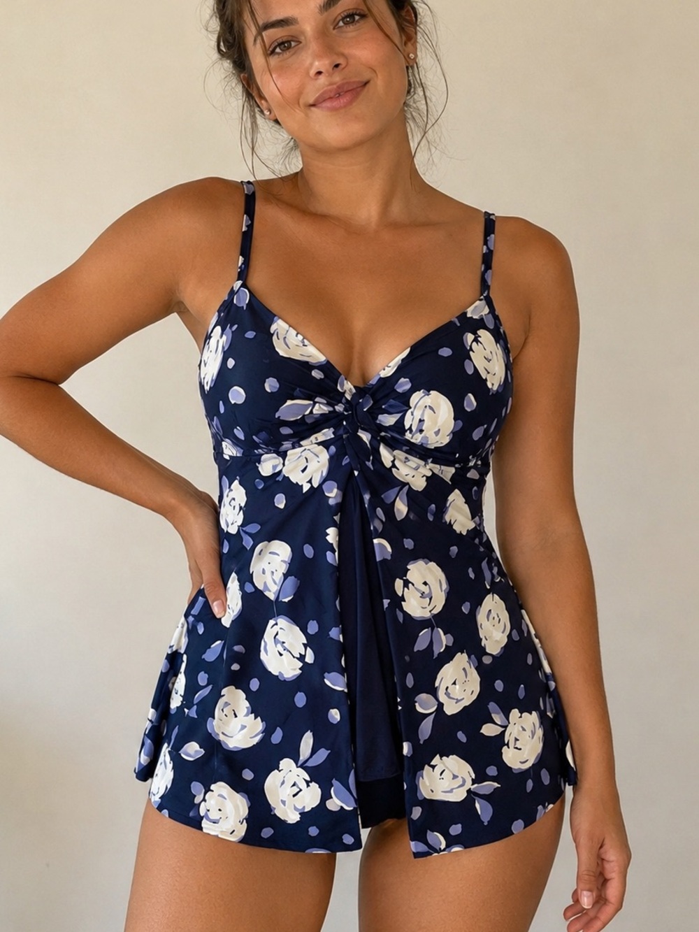 Croft & barrow womenโs swimsuit size 24W blue white